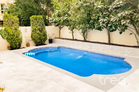 Villa en The Springs, Dubai, 3 dormitorios, 219.25 m², № 138099