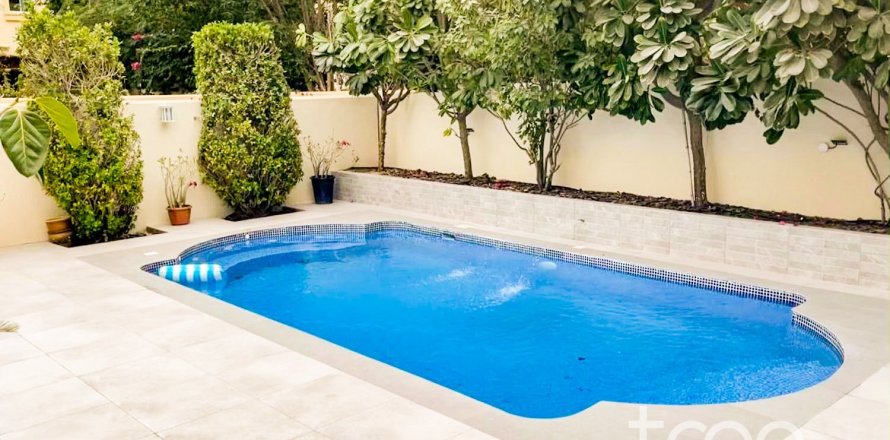 Villa en The Springs, Dubai, 3 dormitorios, 219.25 m², № 138099