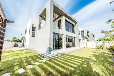 Villa in Maple at Dubai Hills Estate, Dubai Hills Estate, Dubai 4 bedrooms, 327.29726900 sq.m. № 12967 - photo 13