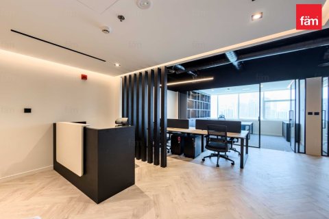 Office in Dubai 101.2 sq.m. № 119084