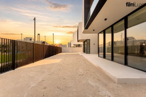 Villa en Dubai Hills Estate, Dubai, 5 dormitorios, 659.6 m², № 119087 - foto 26