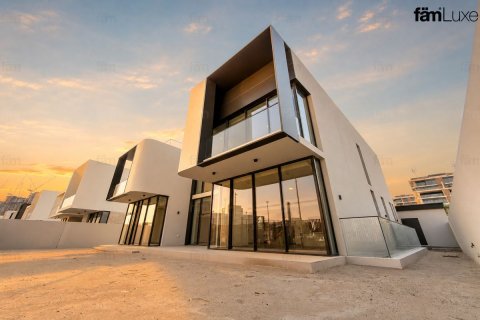 Villa en Dubai Hills Estate, Dubai, 5 dormitorios, 659.6 m², № 119087