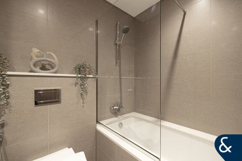 Appartement à BURJ ROYALE à Downtown Dubai (Downtown Burj Dubai), Dubai, 2 chambres, 87 m², № 91567 - photo 11