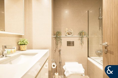 Appartement à BURJ ROYALE à Downtown Dubai (Downtown Burj Dubai), Dubai, 2 chambres, 87 m², № 91567 - photo 10