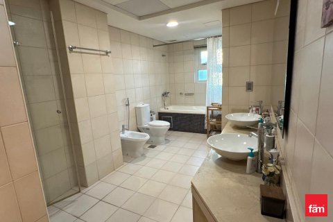 Купить квартиру в Пальме Джумейре, Дубай: 3 спальни, 205.6м², № 99424 - фото 11