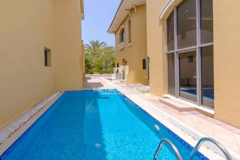 Villa en Garden Homes, Palm Jumeirah, Dubai, 4 dormitorios, 465 m², № 14825 - foto 19
