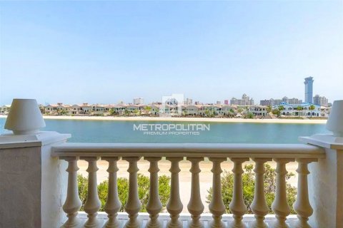Villa en Garden Homes, Palm Jumeirah, Dubai, 4 dormitorios, 465 m², № 14825 - foto 16