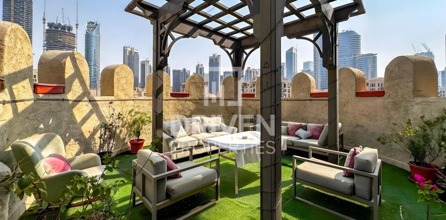 Appartement à Downtown Dubai (Downtown Burj Dubai), Dubai, 2 chambres, 240.71 m², № 135406
