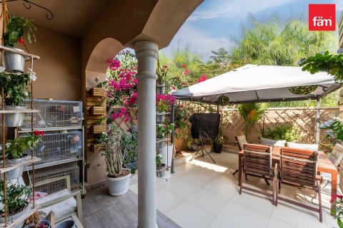 Villa en Dubai, 2 dormitorios, 172.8 m², № 97772 - foto 19