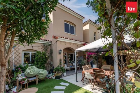 Villa en Dubai, 2 dormitorios, 172.8 m², № 97772 - foto 14