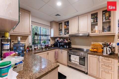 Villa en Dubai, 2 dormitorios, 172.8 m², № 97772 - foto 28