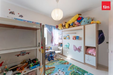 Villa en Dubai, 2 dormitorios, 172.8 m², № 97772 - foto 3