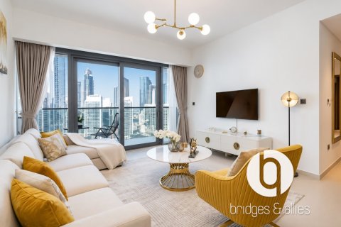 Apartment in Downtown Dubai (Downtown Burj Dubai), Dubai 2 bedrooms, 103 sq.m. № 118417 - photo 16