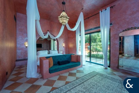 Villa in Green Community West, Green Community, Dubai 4 bedrooms, 899 sq.m. № 98852 - photo 12