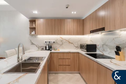 Apartment in Greens, Dubai 1 bedroom, 72 sq.m. № 98849 - photo 5