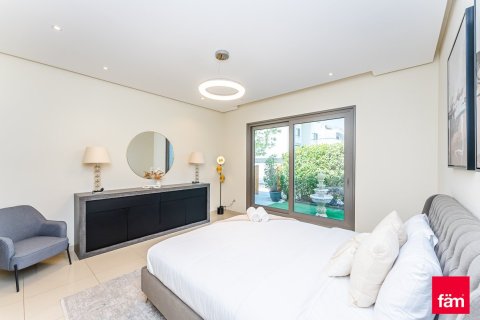Villa à Al Furjan, Dubai, 6 chambres, 609.9 m², № 5217 - photo 12