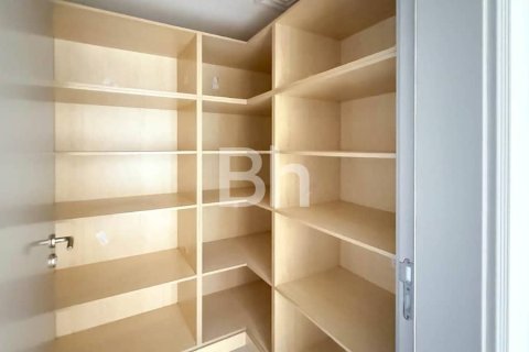 Apartment in Jumeirah Village Circle, Dubai 2 bedrooms, 113 sq.m. № 58041 - photo 19