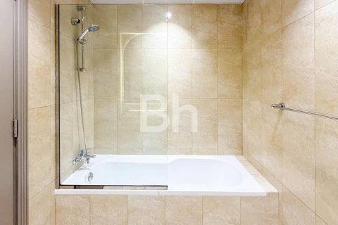 Apartment in Jumeirah Village Circle, Dubai 2 bedrooms, 113 sq.m. № 58041 - photo 18