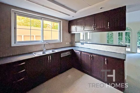 Villa à Legacy, Jumeirah Park, Dubai, 3 chambres, 285 m², № 16355 - photo 7