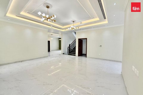 فيلا في دبي 6 غرف نوم , 930.2 م² رقم 22396 - صورة 6