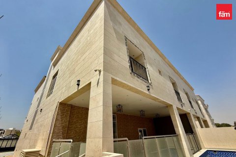 فيلا في دبي 6 غرف نوم , 930.2 م² رقم 22396 - صورة 19