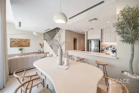 Adosado en Al Furjan, Dubai, 3 dormitorios, 244 m², № 61479 - foto 3