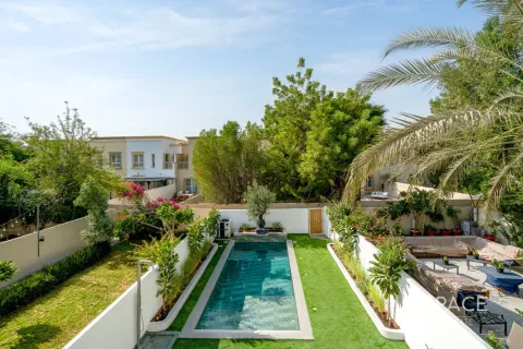 Villa in Springs 14, The Springs, Dubai 3 bedrooms, 153 sq.m. № 61483 - photo 7