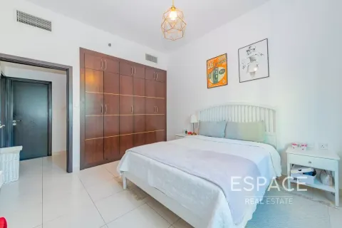 Apartment in Dubai Marina, Dubai 2 bedrooms, 165 sq.m. № 61480 - photo 12