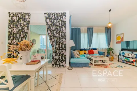 Apartment in Dubai Marina, Dubai 2 bedrooms, 165 sq.m. № 61480 - photo 9