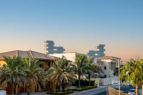 Купить виллу в Пальме Джумейре, Дубай: 4 спальни, 550м², № 61492 - фото 8