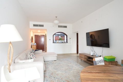 Apartment in Jumeirah Lake Towers, Dubai 2 bedrooms, 121.3 sq.m. № 11137 - photo 11