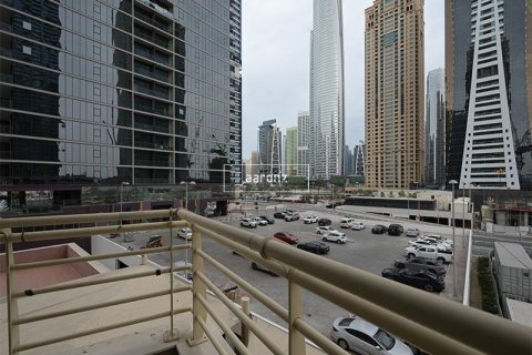 Apartment in Jumeirah Lake Towers, Dubai 2 bedrooms, 121.3 sq.m. № 11137 - photo 10