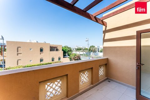 Villa en Al Furjan, Dubai, 3 dormitorios, 224 m², № 10248 - foto 3