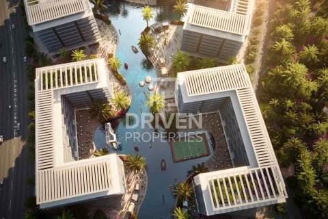 Adosado en Dubai Investment Park, Dubai, 4 dormitorios, 146.04 m², № 135426 - foto 6