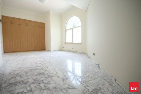 Снять в аренду квартиру в Пальме Джумейре, Дубай: 4 спальни, 524м², № 115315 - фото 8