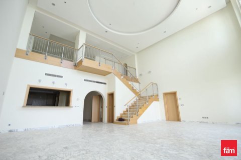 Квартира в Пальме Джумейре, Дубай, 4 спальни, 524м², № 115315