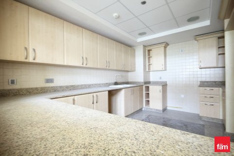 Снять в аренду квартиру в Пальме Джумейре, Дубай: 4 спальни, 524м², № 115315 - фото 5