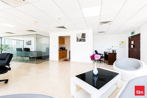 Bureau à Dubai, 101.4 m², № 115317 - photo 3