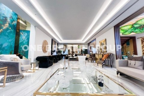 Villa in District One, Dubai 6 bedrooms, 1134.6 sq.m. № 544 - photo 8