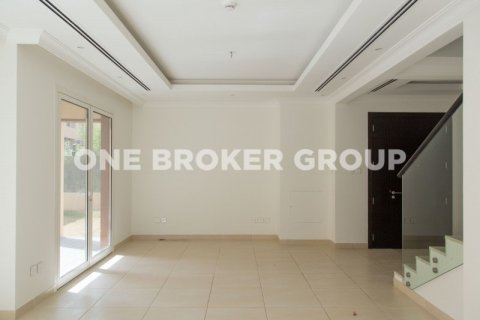 Villa à Al Barsha, Dubai, 3 chambres, 234.7 m², № 545 - photo 7