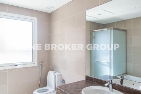Villa à Al Barsha, Dubai, 3 chambres, 234.7 m², № 545 - photo 12
