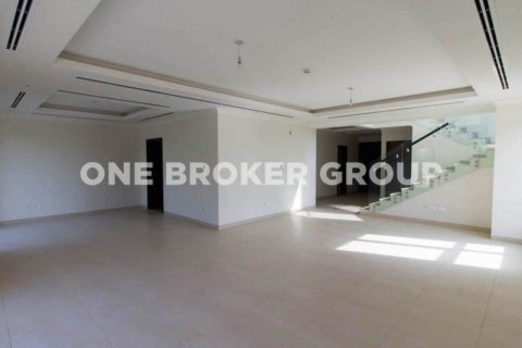 Villa à Al Barsha, Dubai, 4 chambres, 451.6 m², № 547 - photo 2