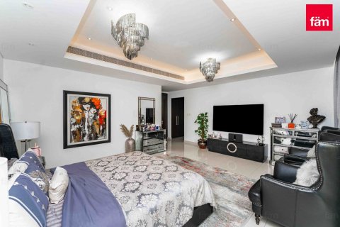 Купить виллу в Meydan, Дубай: 4 спальни, 218м², № 91675 - фото 10