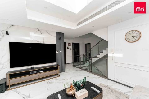 Купить виллу в Meydan, Дубай: 4 спальни, 218м², № 91675 - фото 14