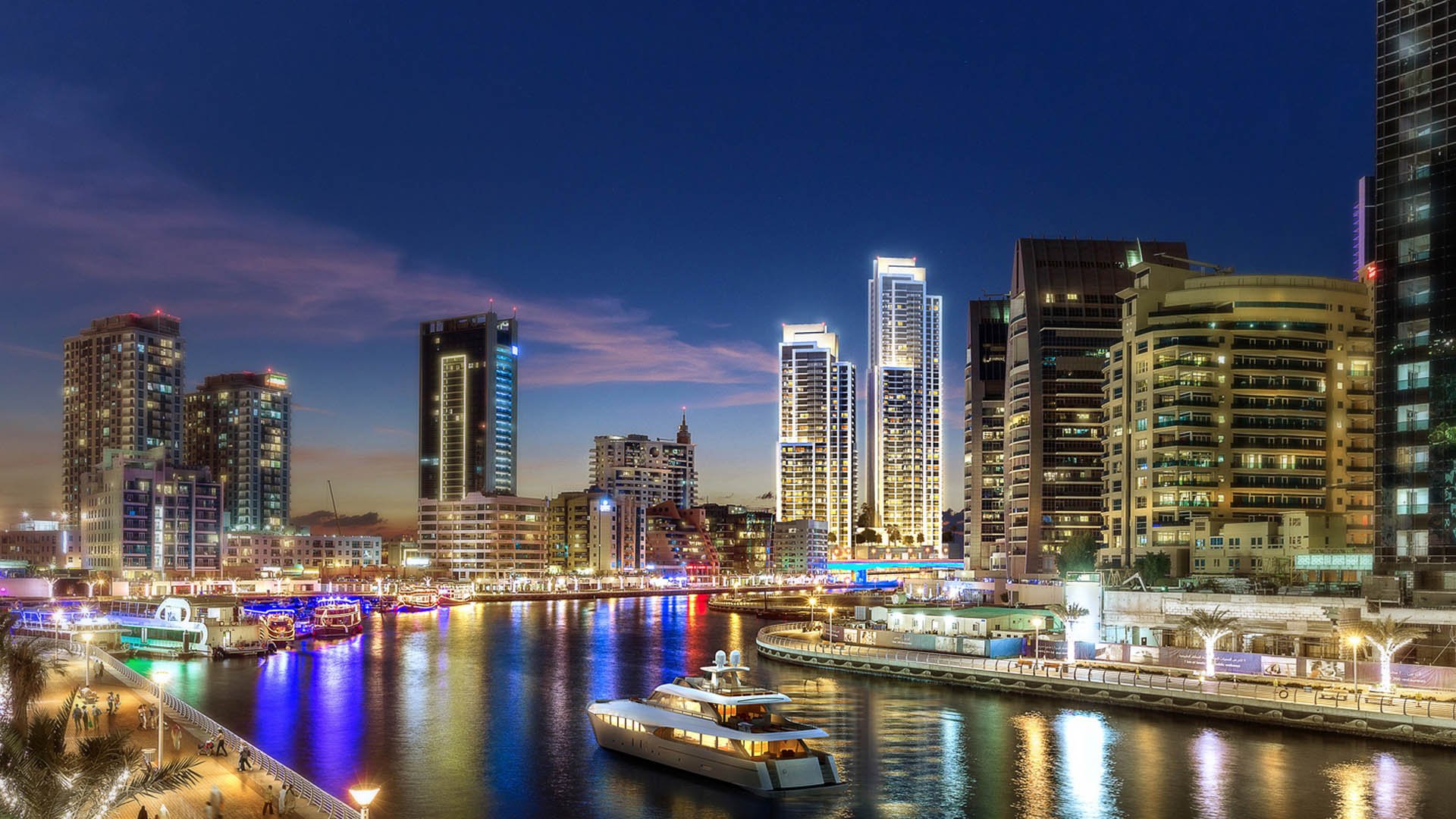 52-42 (FIFTY TWO FORTY TWO TOWER)