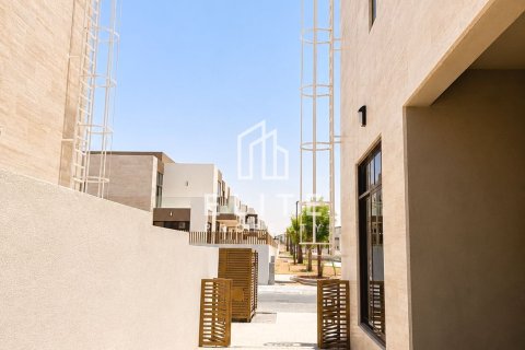 Maison de ville à District 11, Mohammed Bin Rashid City, Dubai, 4 chambres, 295 m², № 121329 - photo 4