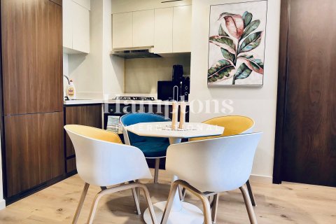 Apartment in Marasi Business Bay, Business Bay, Dubai 2 bedrooms, 83.51979700 sq.m. № 101194 - photo 12