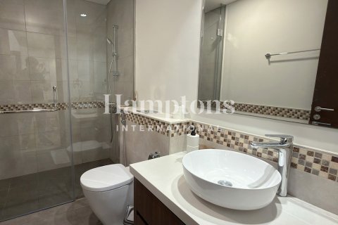 Apartment in Marasi Business Bay, Business Bay, Dubai 2 bedrooms, 83.51979700 sq.m. № 101194 - photo 5