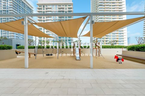 Apartment in Dubai Harbour, Dubai 1 bedroom, 80.10932787 sq.m. № 101193 - photo 17