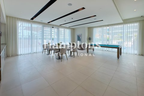 Apartment in Dubai Harbour, Dubai 1 bedroom, 80.10932787 sq.m. № 101193 - photo 25